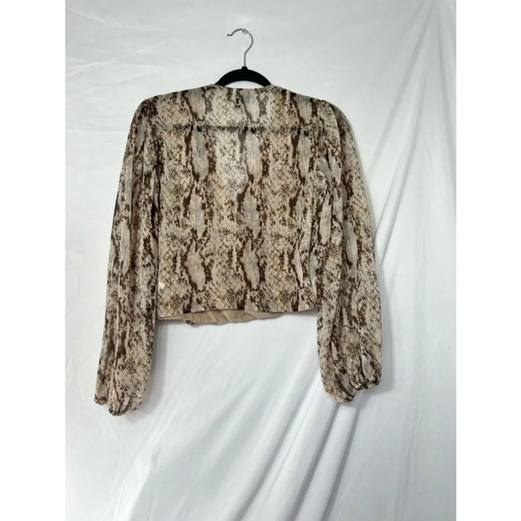 Bardot Women's Brown Snake Print Long Sleeve Sheer Cropped Blouse Size 4 - Picture 2 of 6